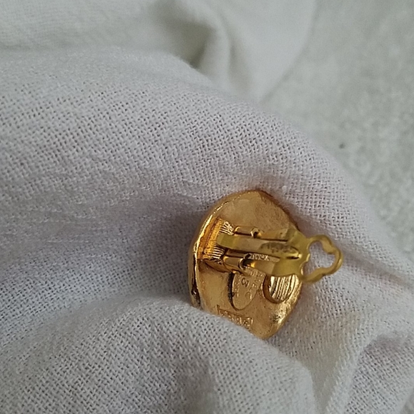 Chanel single earring - Picture 7 of 7